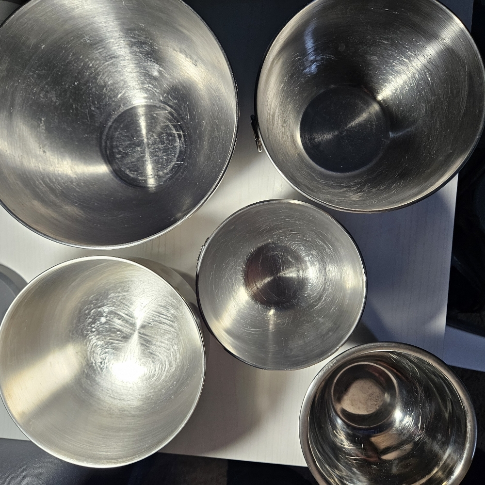Bowl set